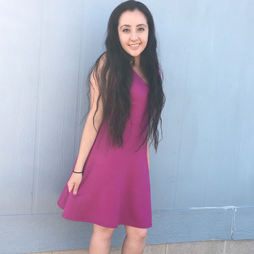 Meet your Posher, Olivia